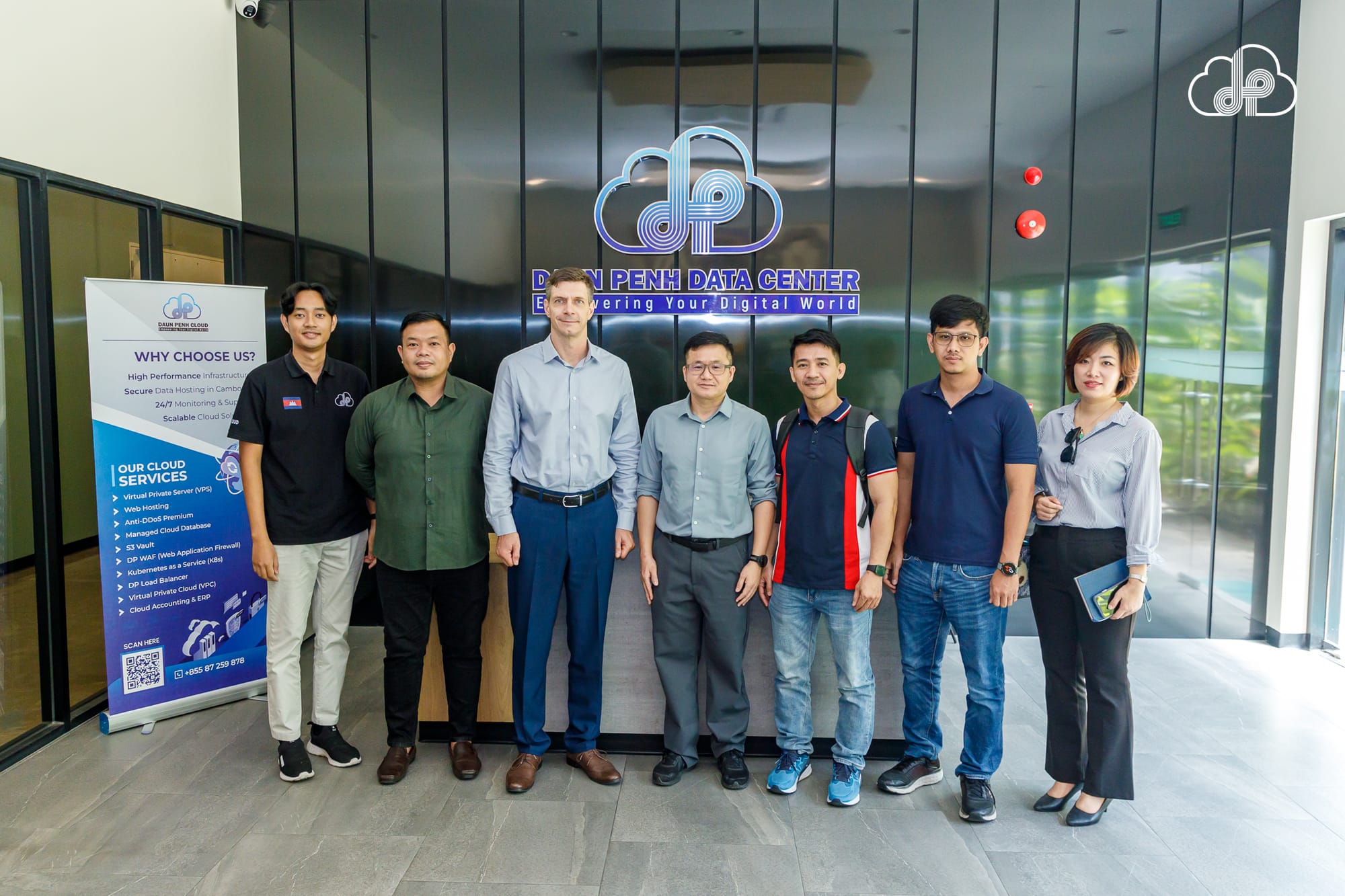 DP CLOUD Explores Collaboration Opportunities with Chaktomuk Digital Hub Partners