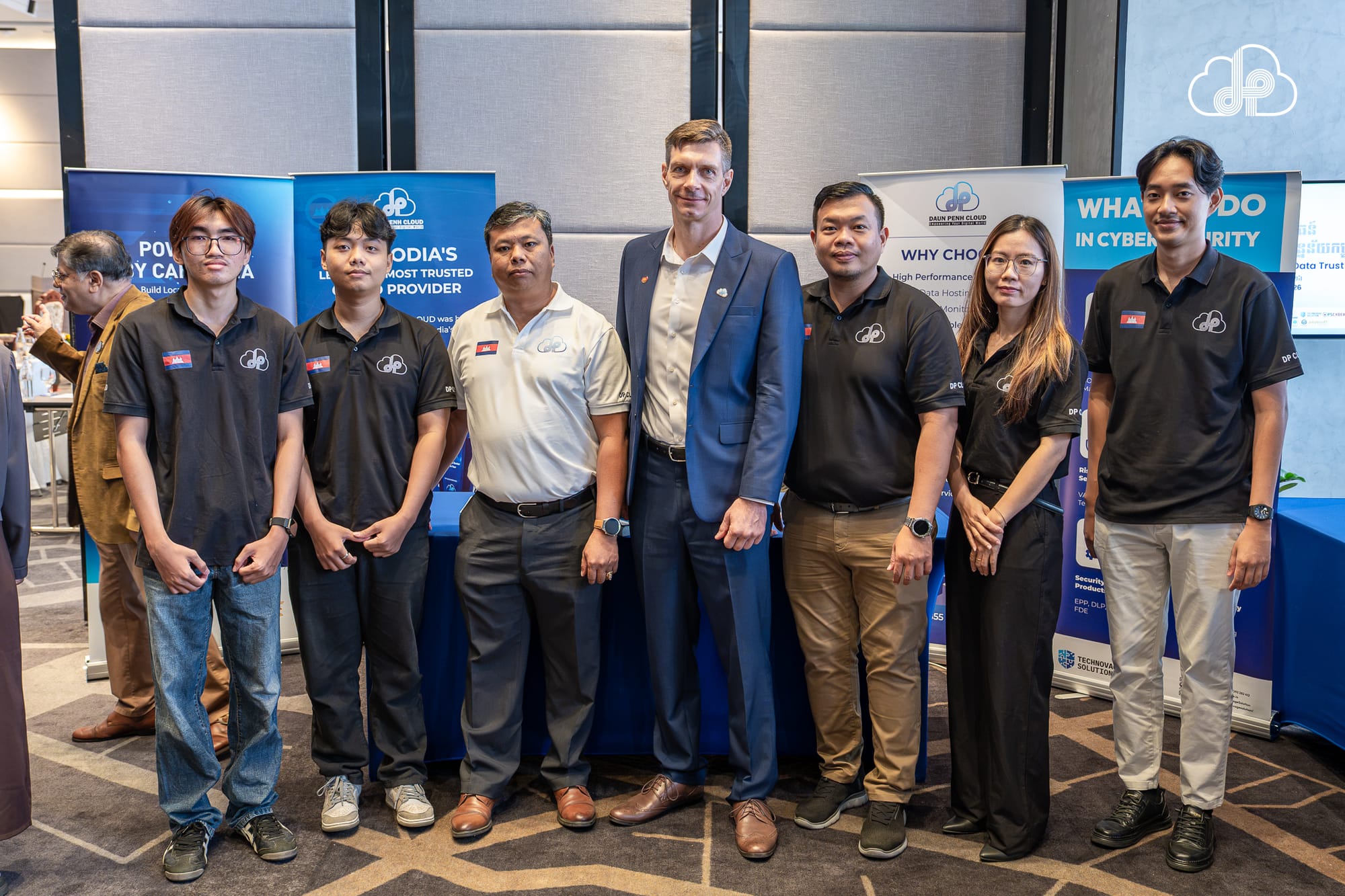 DP CLOUD Participates in the Cambodia Data Trust Lab