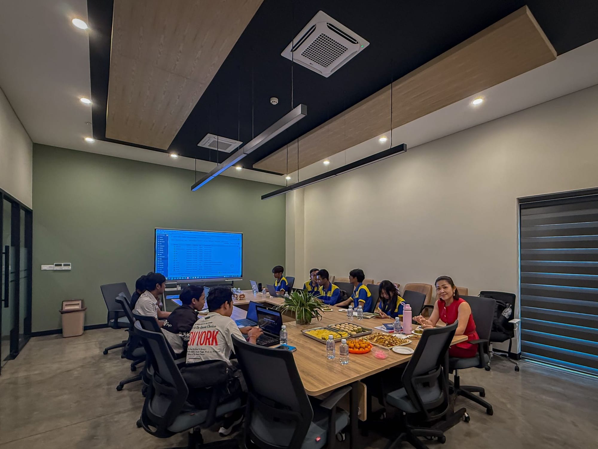 DP CLOUD Supports Yeaksa Laundry in Its Digital Transformation Journey