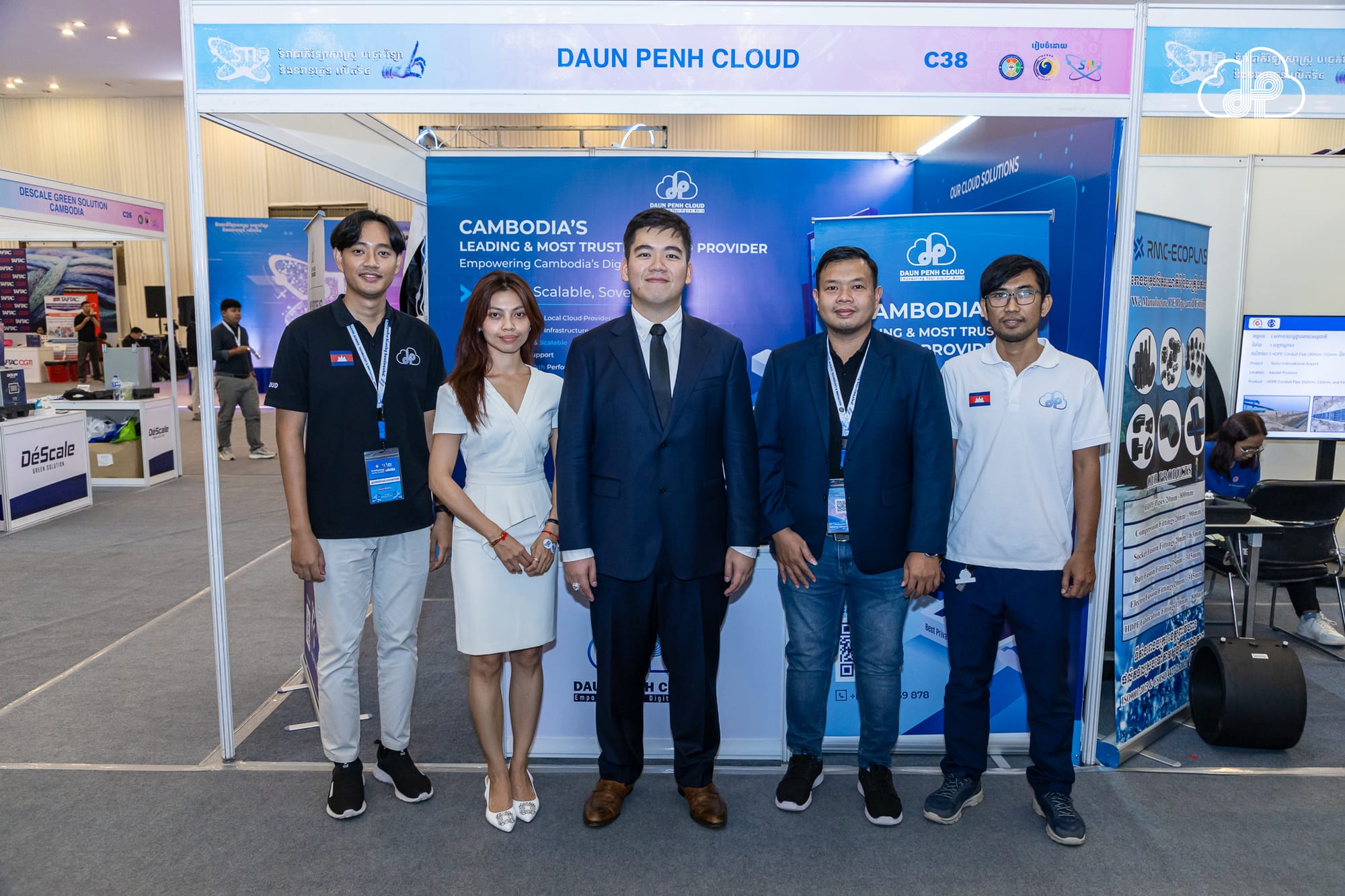 Showcasing Cloud Innovation at Cambodia’s STI Day